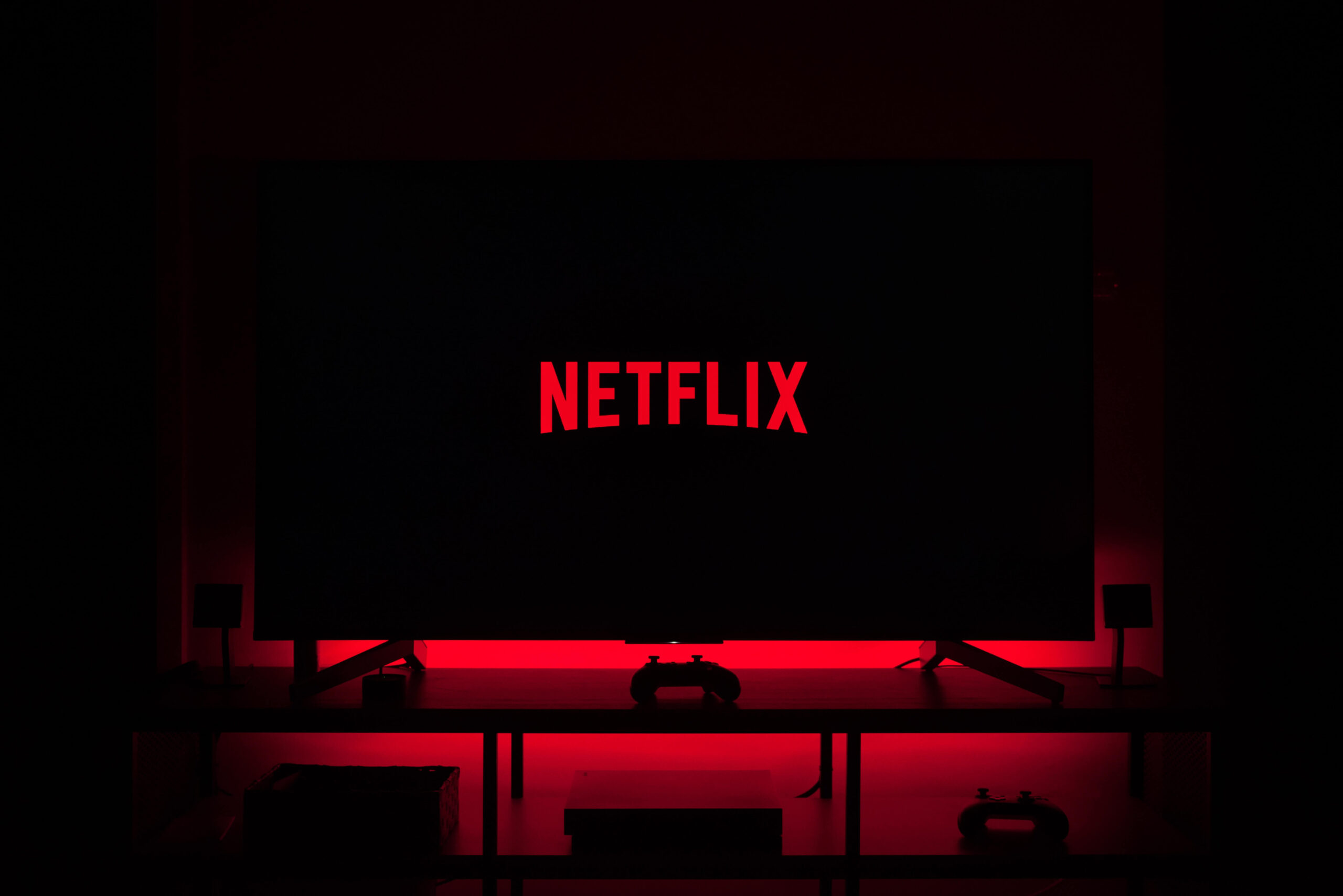 17 Legit Ways To Get Paid To Watch Netflix
